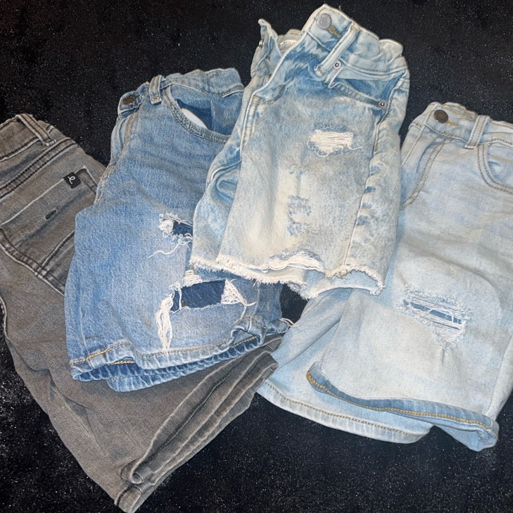 A bundle of 4 : 3 denim distressed jean shorts and 1 black regular style.